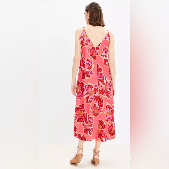 LOFT Textured Floral Linen Blend Strappy Maxi Dress - Picture 2 of 11